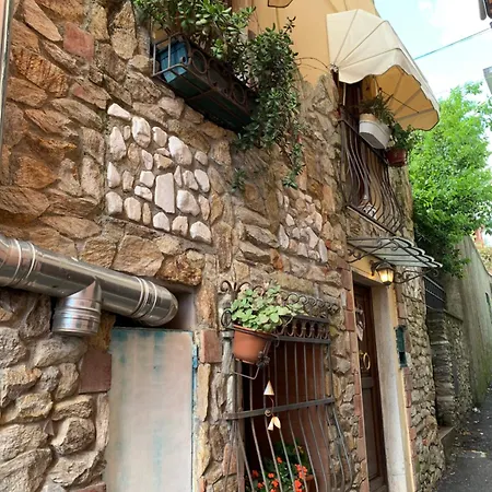 公寓 Vicolo Castellaccio *